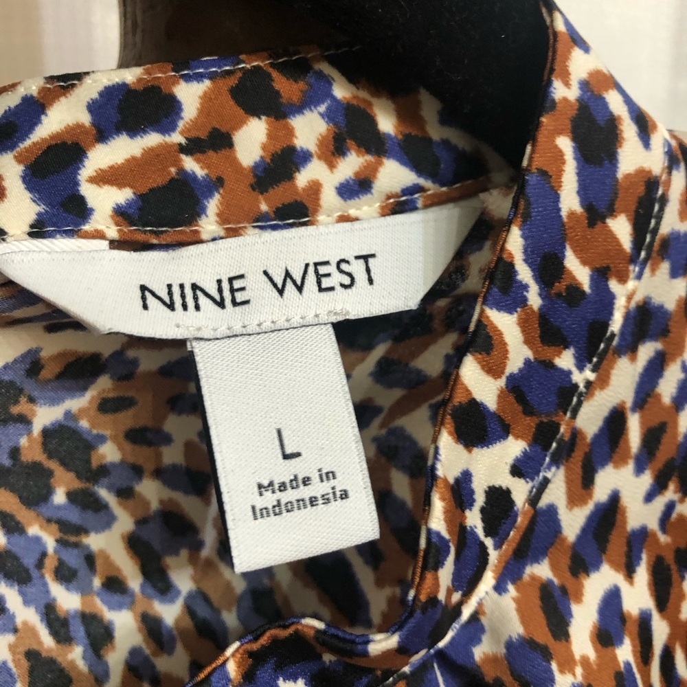 LC Lauren Conrad Brown Moto Jacket and Nine West Blouse. - Picture 9 of 11